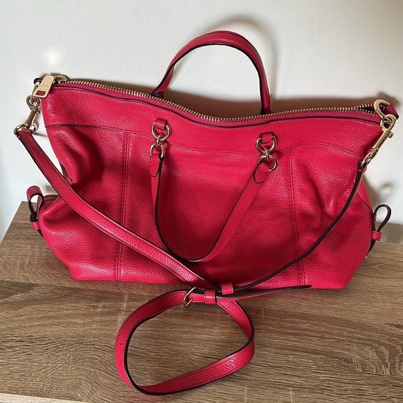 LIKE NEW COACH TOTE - Picture 2 of 8